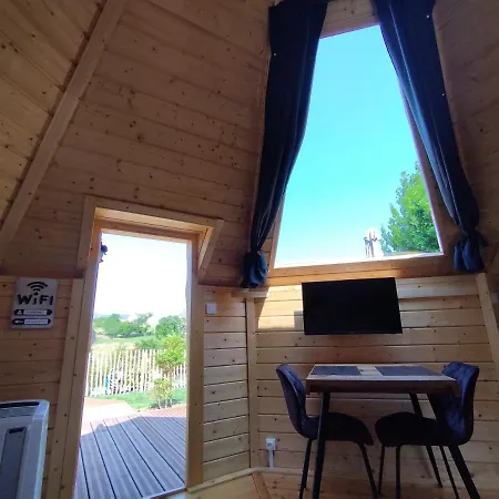 Climatise Avec Baignoire 2 Personnes 3* Avranches